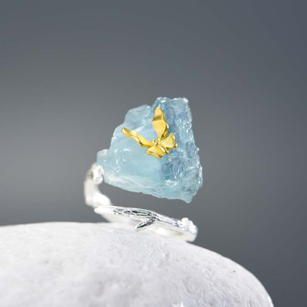 Kailash Way Raw Aquamarine Tranquility Youthful Energy Ring