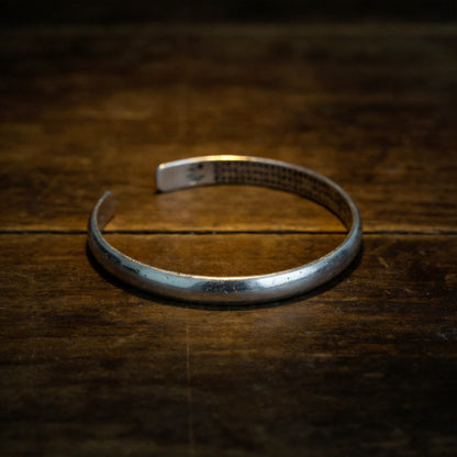 Kailash Way 925 Silver Heart Sutra Inner Reflection Bangle front view