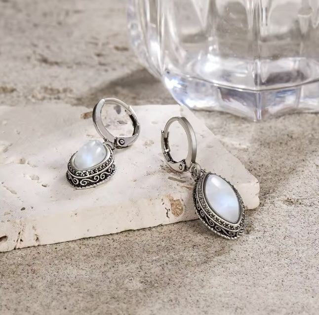 Kailash Way Sterling Silver Moonstone Calm Intuition Earrings